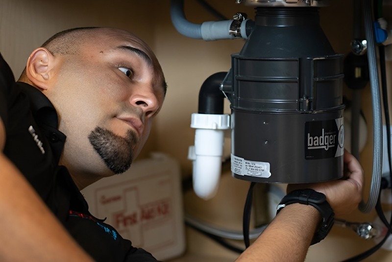 Garbage Disposal repair in Golden Glades